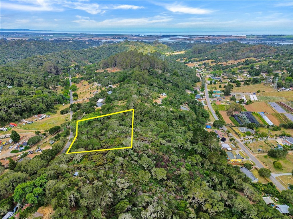 221 Tucker Road Watsonville, CA 95076 - Photo 12 of 31