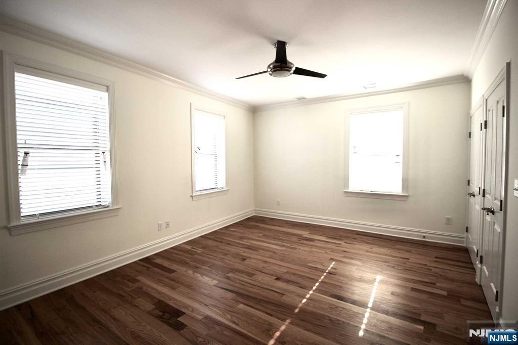 855 Broad Avenue, Unit 54 Ridgefield, NJ 07657 - Photo 14 of 22 Gallery Image 14