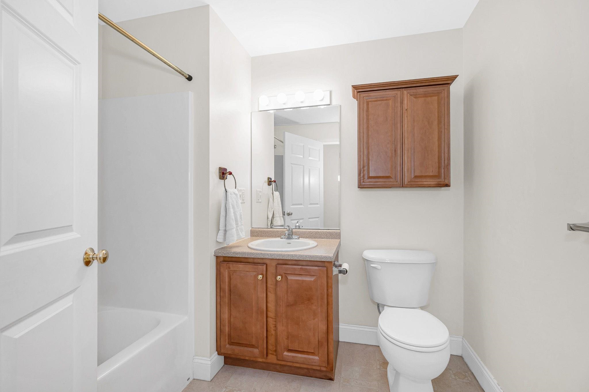 59 Cluff Road, Unit 41 Salem, NH 03079 - Photo 20 of 29