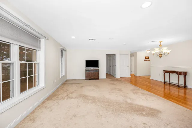 $445,000 | 59 Cluff Road, Unit 41, Salem, NH 03079