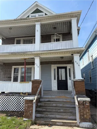 $165,000 | 604 17th Street, Niagara Falls, NY 14301