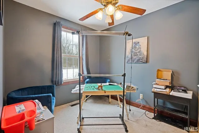 $530,000 | 3520 South 500 East, Bringhurst, IN 46913