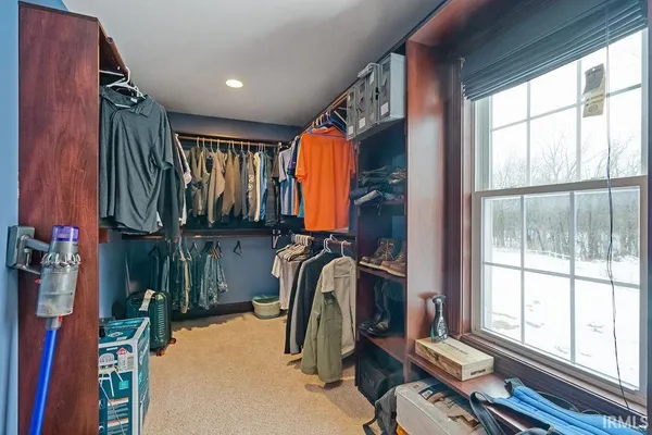 $525,000 | 3520 South 500 East, Bringhurst, IN 46913