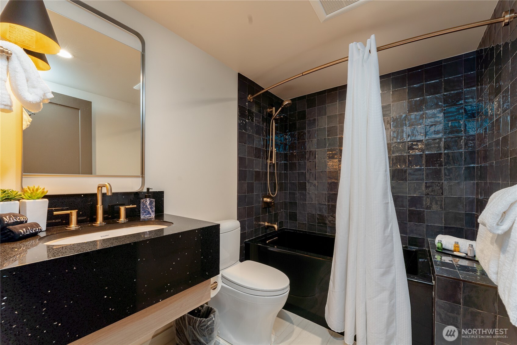 1 Yacinde Court, Unit F2 Manson, WA 98831 - Photo 5 of 35