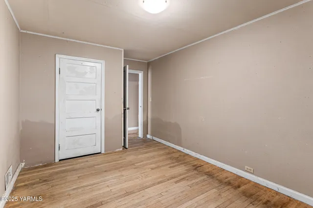 wooden floor in an empty room