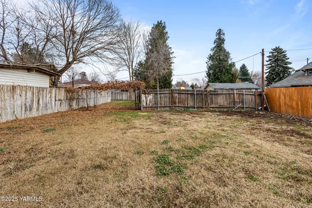 a view of wooden fence