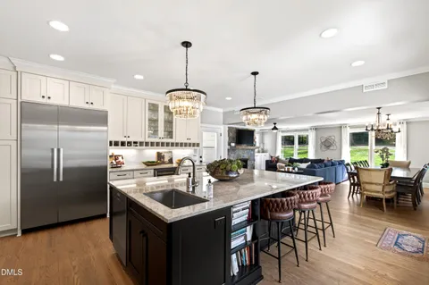 $2,150,000 | 2638 Lakeview Drive, Raleigh, NC 27609