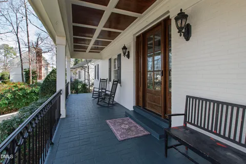 $2,150,000 | 2638 Lakeview Drive, Raleigh, NC 27609