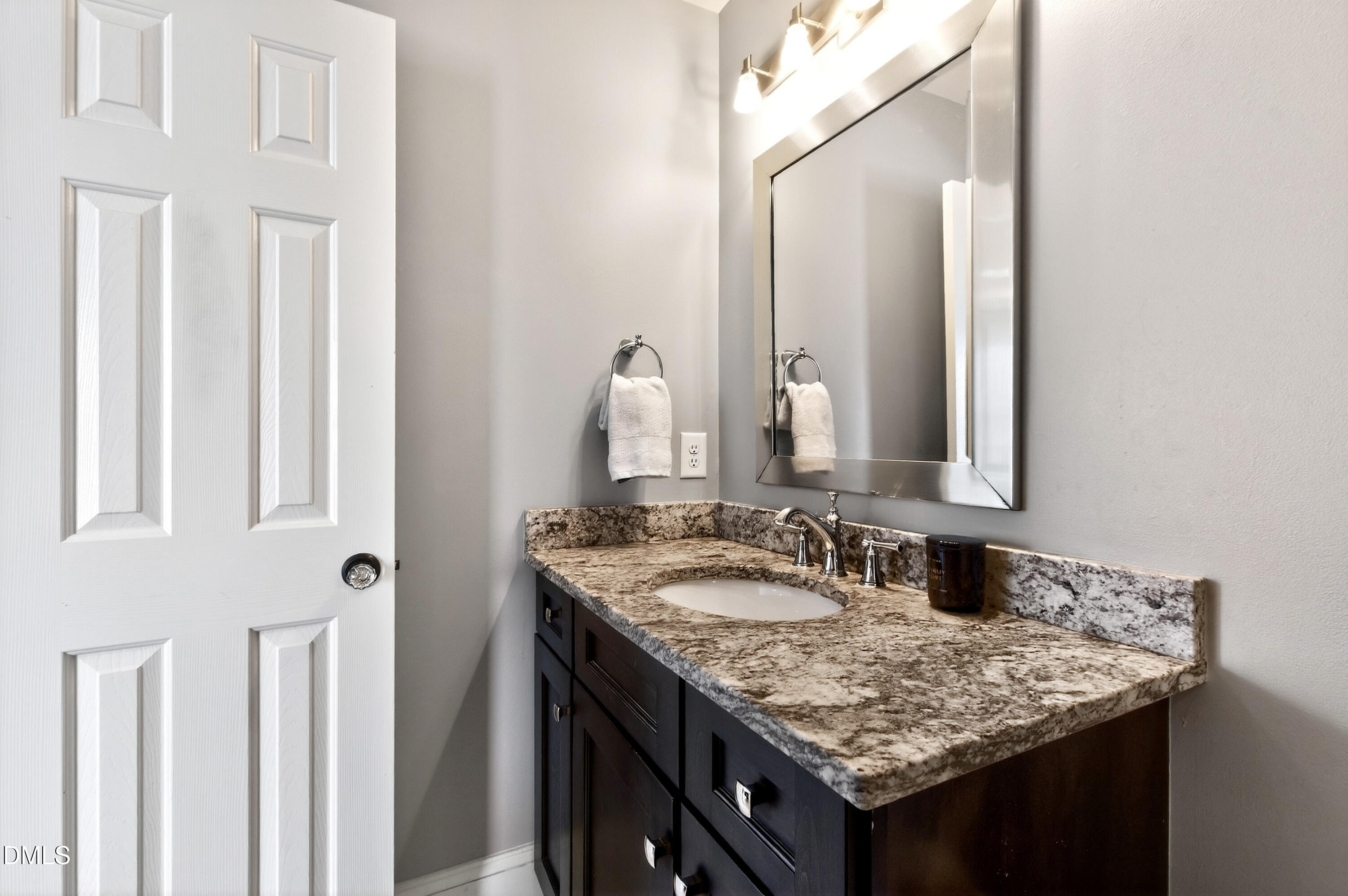 2638 Lakeview Drive Raleigh, NC 27609 - Photo 43 of 81 Lakeview (54)