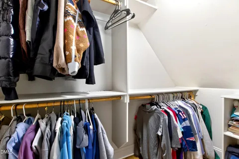 $2,150,000 | 2638 Lakeview Drive, Raleigh, NC 27609