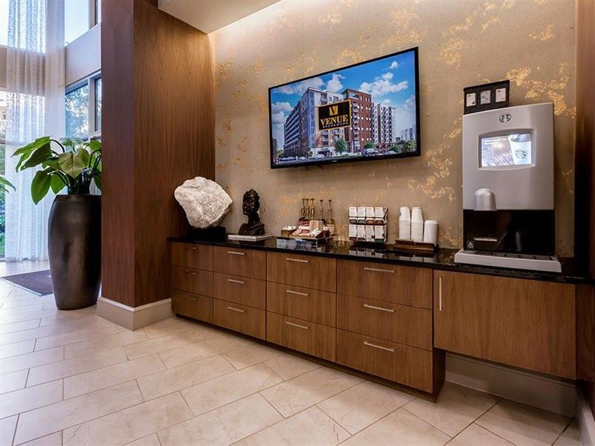 2144 Peachtree Road Northwest, Unit 910 Atlanta, GA 30309 - Photo 20 of 36