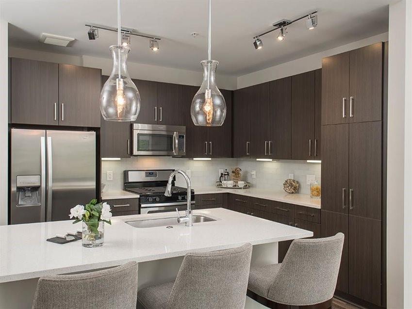 2144 Peachtree Road Northwest, Unit 910 Atlanta, GA 30309 - Photo 3 of 36