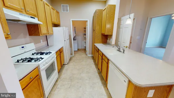 $1,600 | 432 Highland Estates, Clementon, NJ 08021