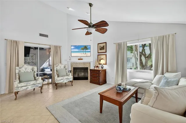 $269,900 | 3136 Kings Lake Boulevard, Unit 7546, Naples, FL 34112