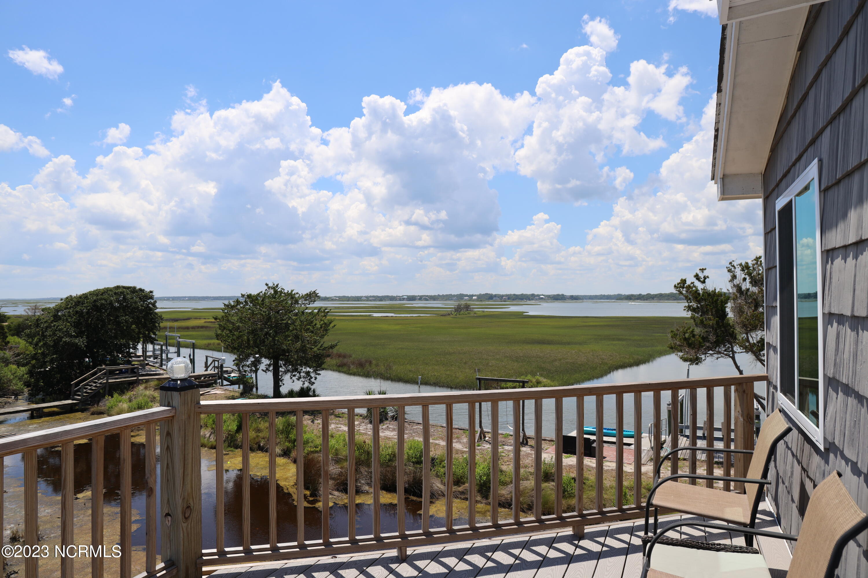 51 N Ridge Surf City, NC 28445 - Photo 20 of 26 Photo Jun 25 2023, 2 24 10 PM