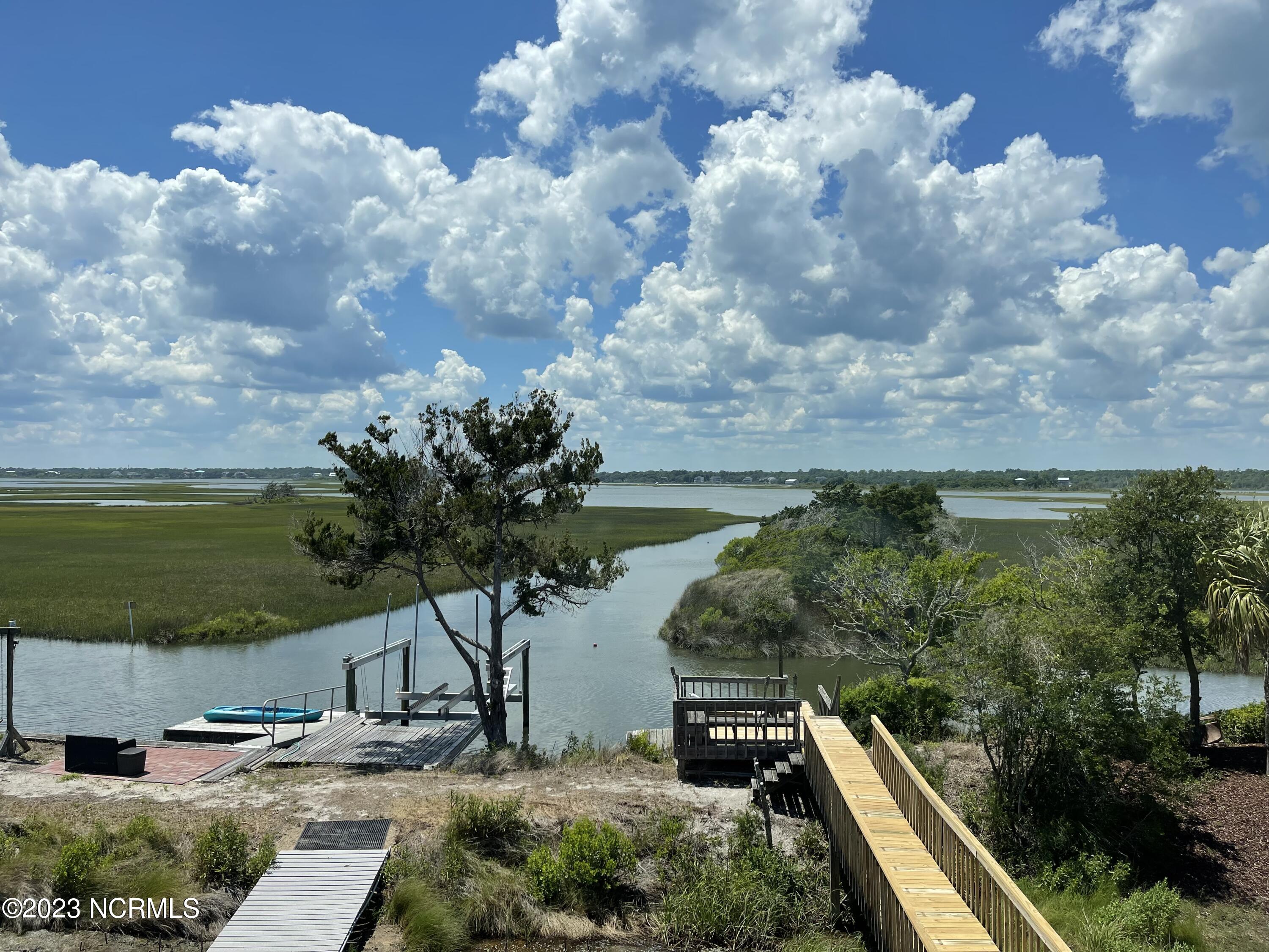 51 N Ridge Surf City, NC 28445 - Photo 6 of 26 Photo Jun 25 2023, 2 22 04 PM
