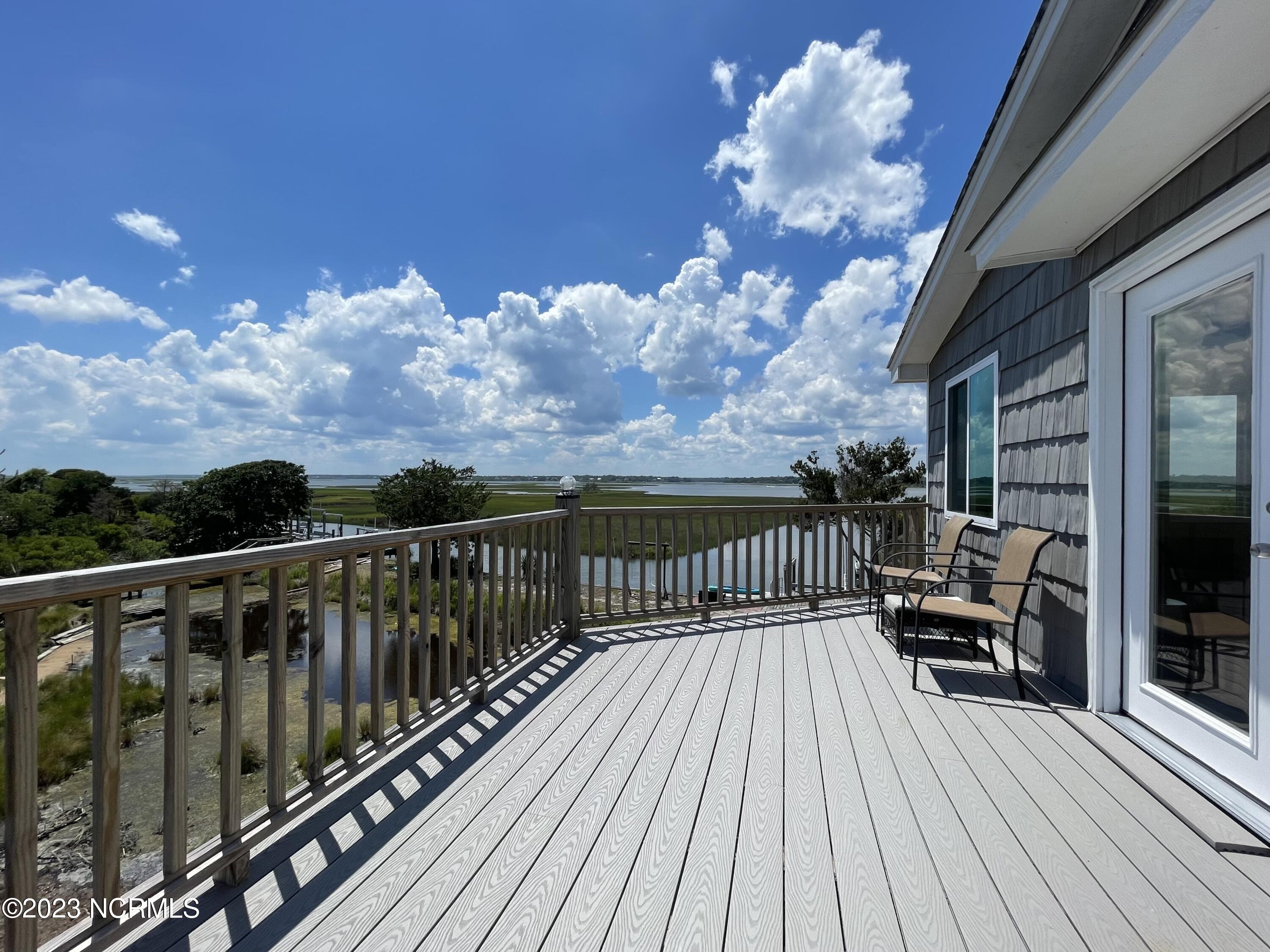 51 N Ridge Surf City, NC 28445 - Photo 10 of 26 Photo Jun 25 2023, 2 24 21 PM