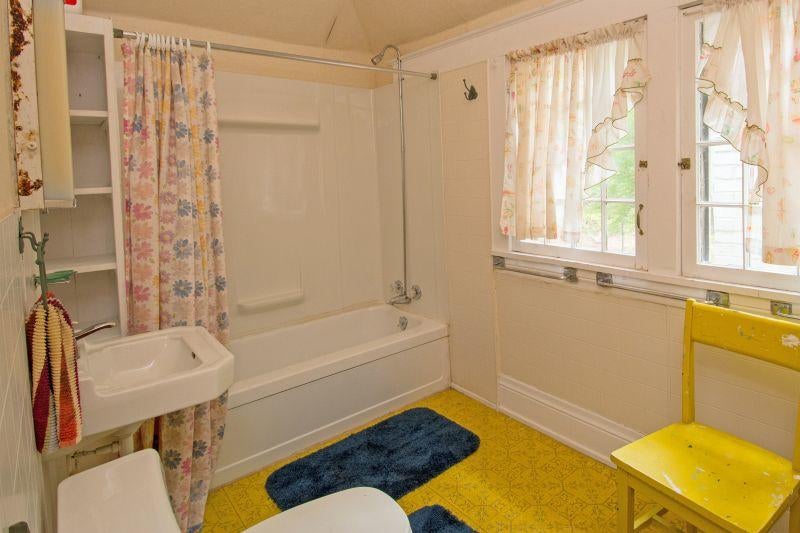 1976 Hamilton Road Ronceverte, WV 24970 - Photo 29 of 38 Gallery Image 29