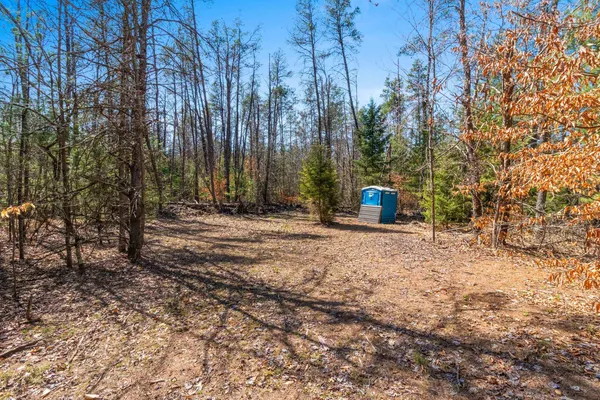 $44,900 | 10021 Lillian Drive, Suring, WI 54174