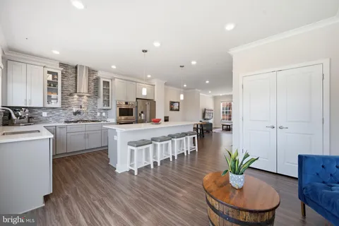 $689,500 | 7993 Potter Place, Elkridge, MD 21075