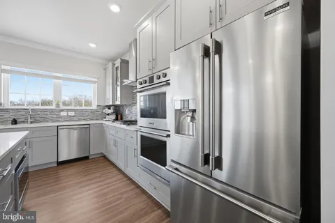 $689,500 | 7993 Potter Place, Elkridge, MD 21075