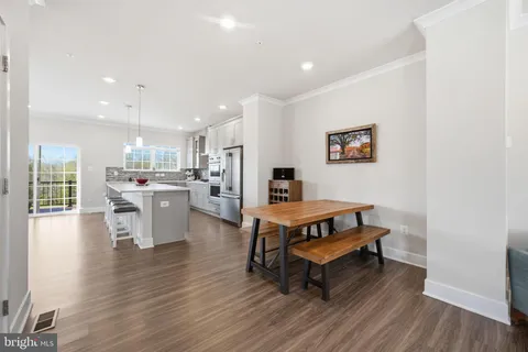 $689,500 | 7993 Potter Place, Elkridge, MD 21075