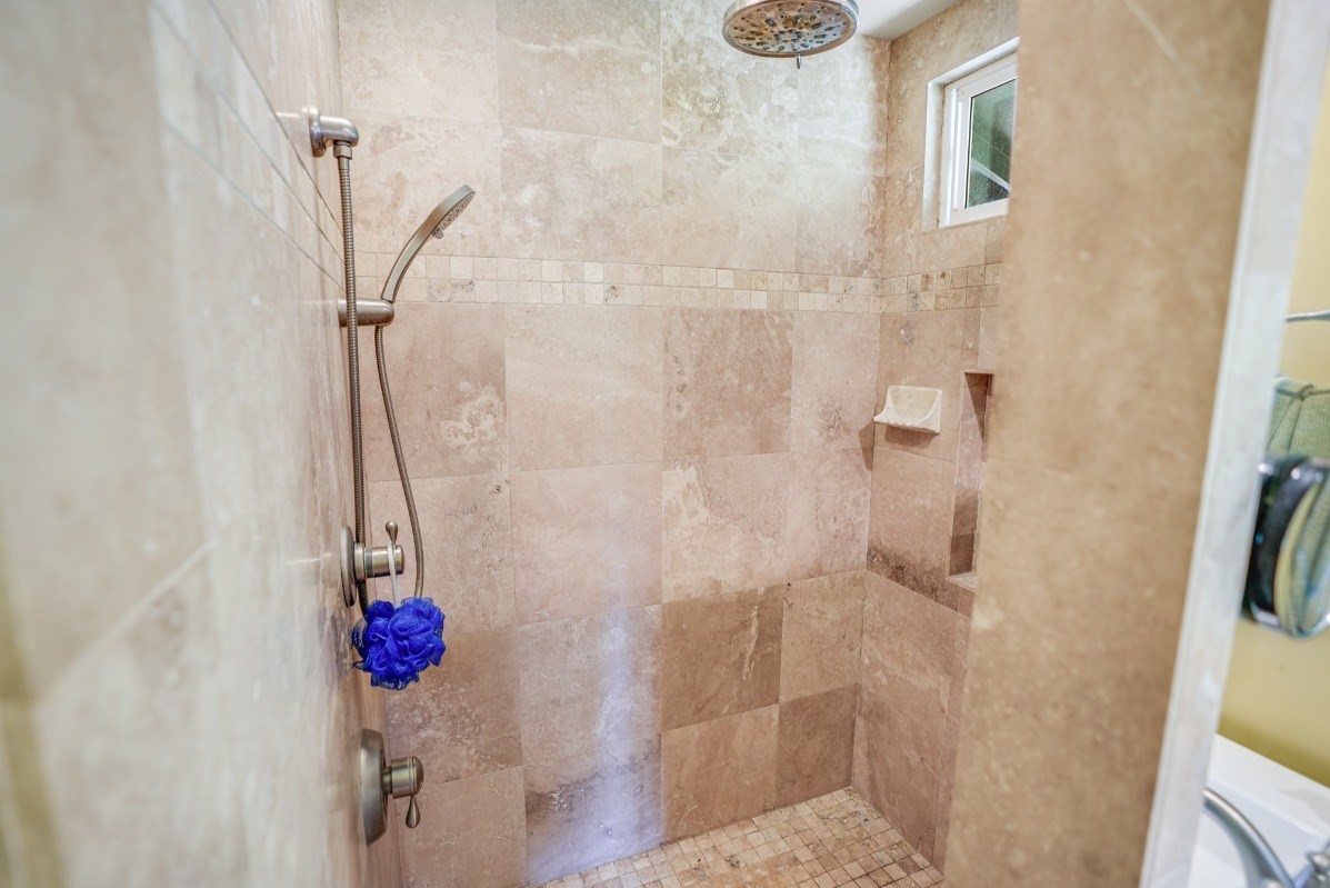 4830 Puuwai Road, Unit A Kalaheo, HI 96741 - Photo 16 of 30 Gallery Image 16