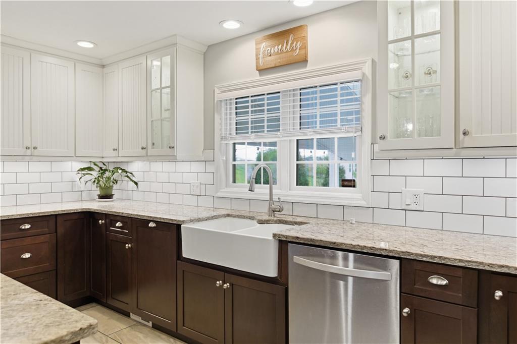 3700 Sandy Hill Road Gibsonia, PA 15044 - Photo 13 of 45