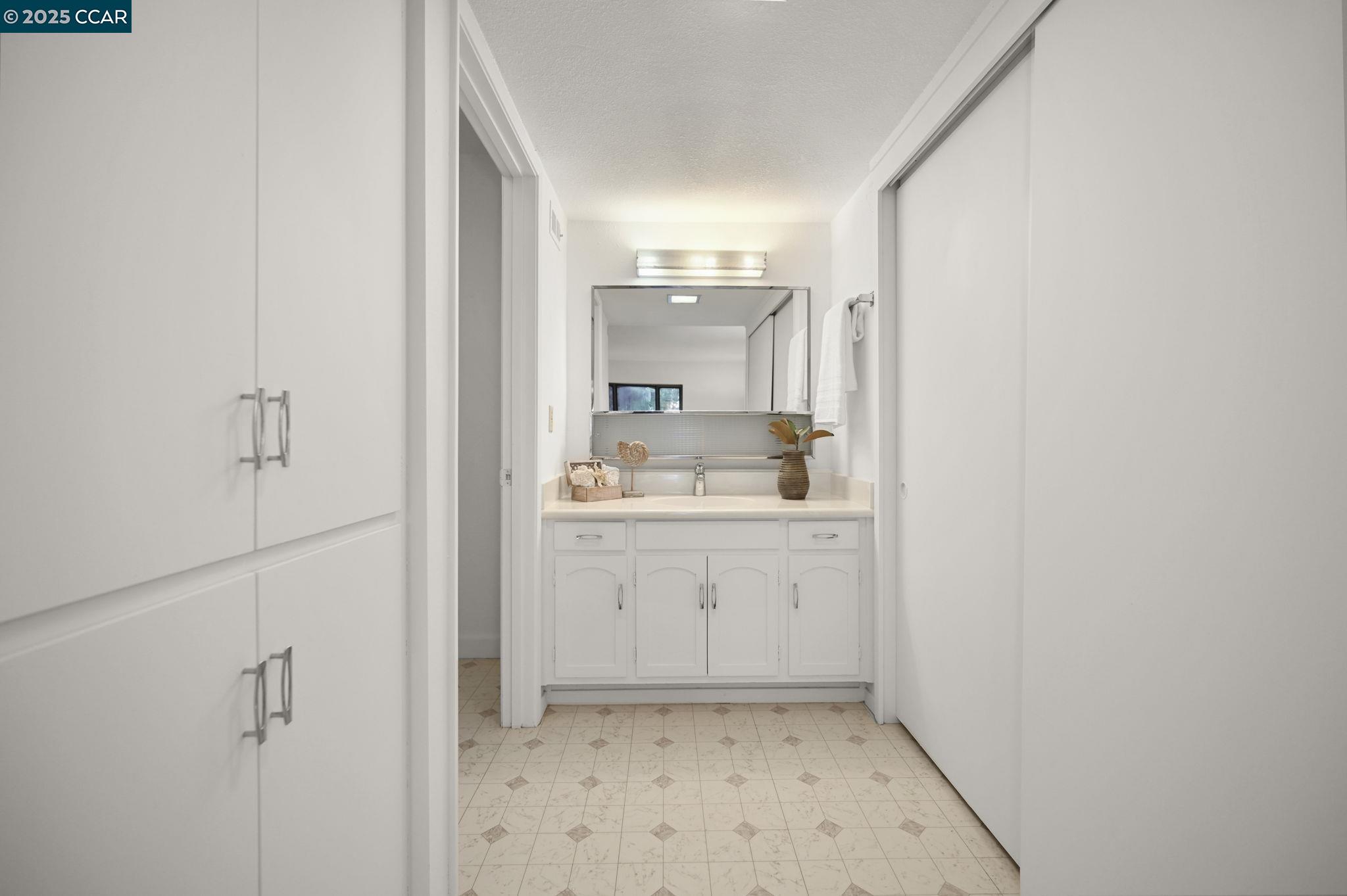 1801 Golden Rain Road, Unit 3 Walnut Creek, CA 94595 - Photo 22 of 40