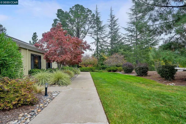 $535,000 | 1801 Golden Rain Road, Unit 3, Walnut Creek, CA 94595