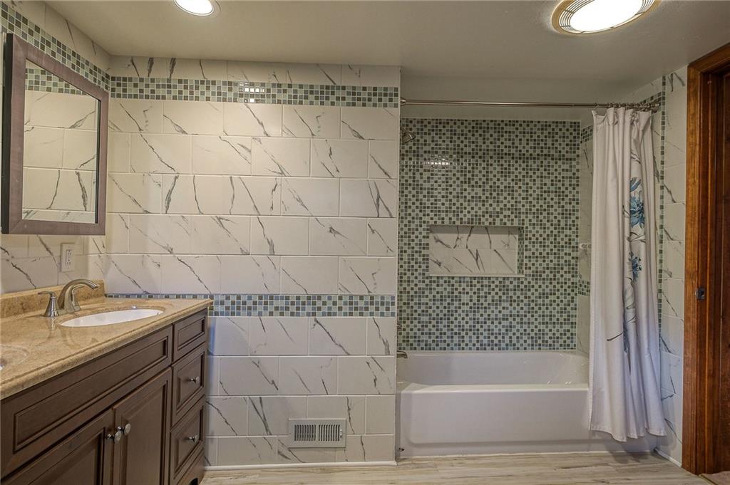 1129 Harmony Road Baden, PA 15005 - Photo 14 of 25 Gallery Image 14
