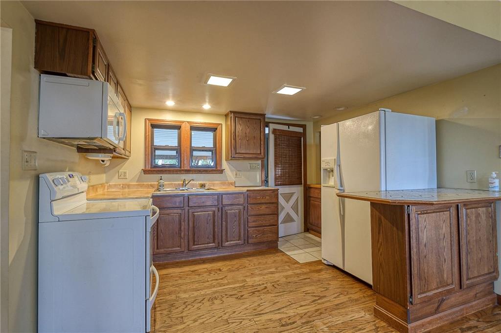 1129 Harmony Road Baden, PA 15005 - Photo 7 of 25 Gallery Image 7