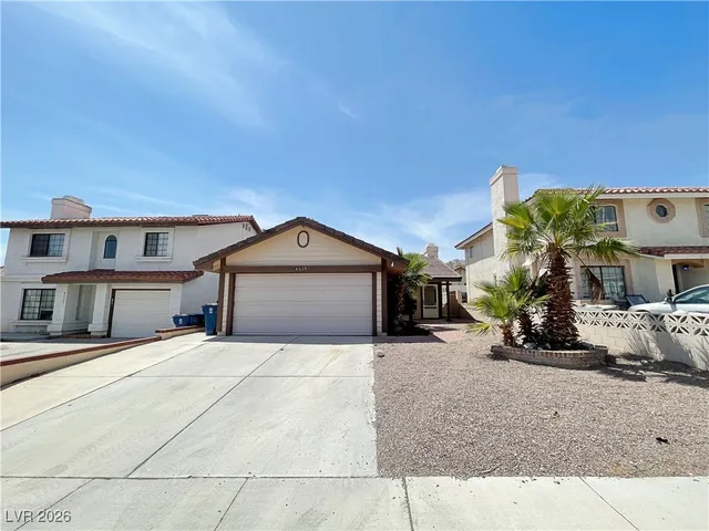 $1,795 | 8429 Charles Court, Las Vegas, NV 89145