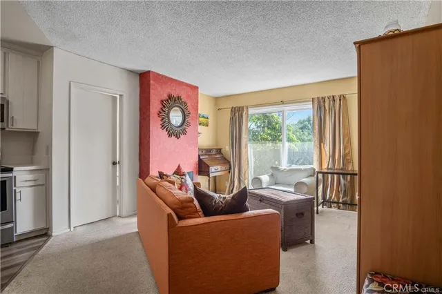 $375,000 | 5860 Benner Street, Unit 303, Los Angeles, CA 90042