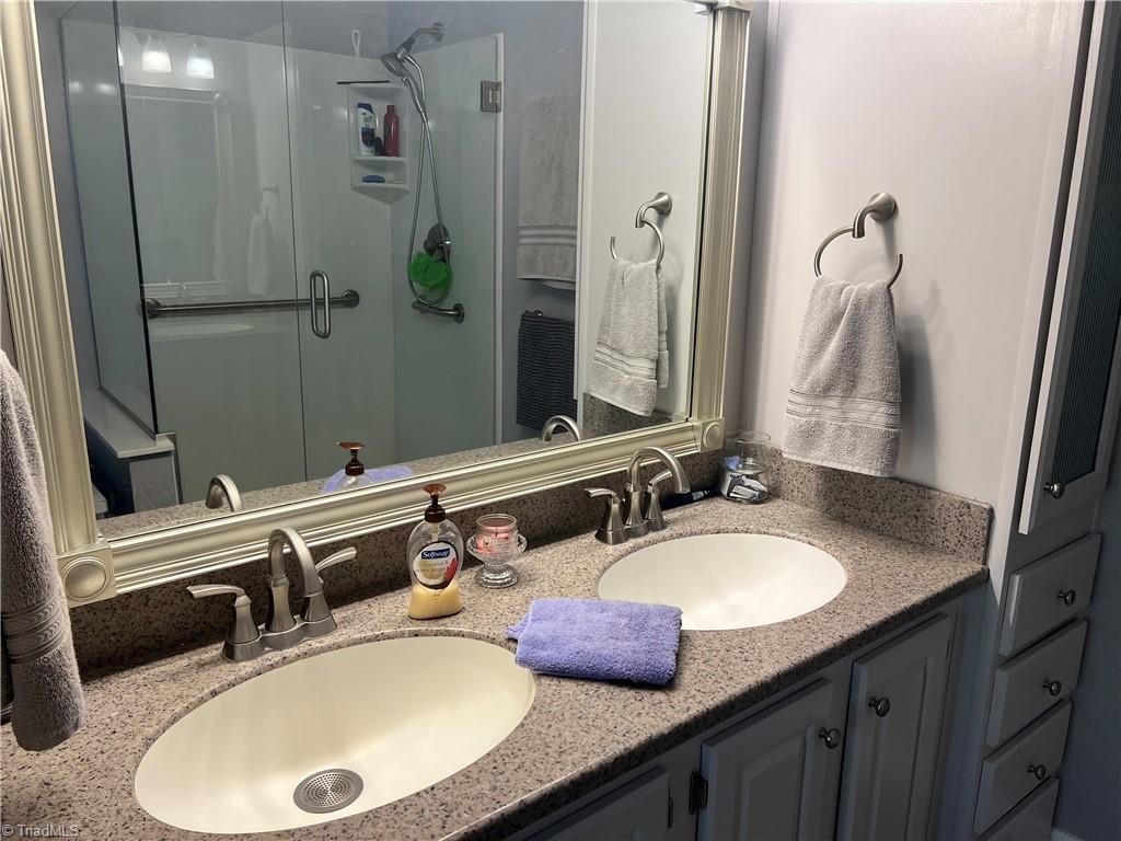 192 New Life Church Road Mount Airy, NC 27030 - Photo 17 of 32