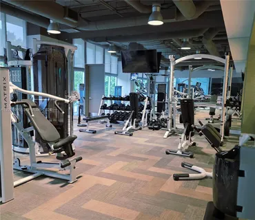 $629,900 | 16385 Biscayne Boulevard, Unit 1019, North Miami Beach, FL 33160