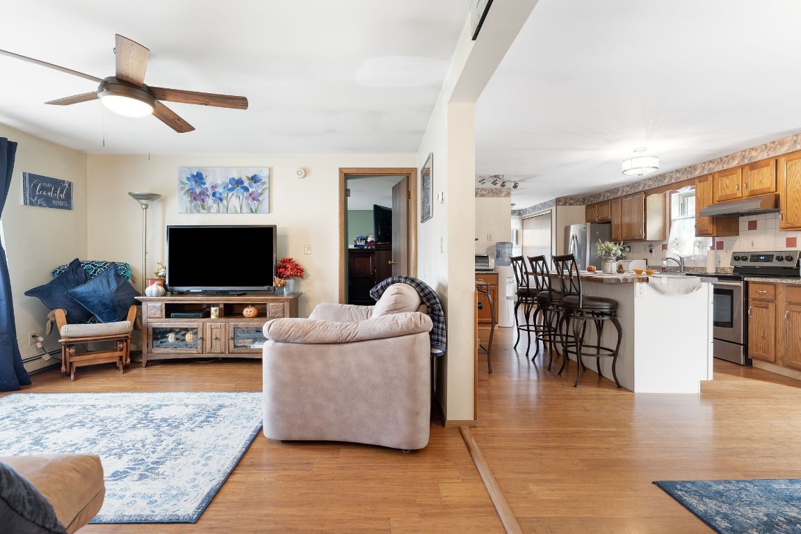 888 Valley Road Montrose, PA 18801 - Photo 3 of 31 Gallery Image 3