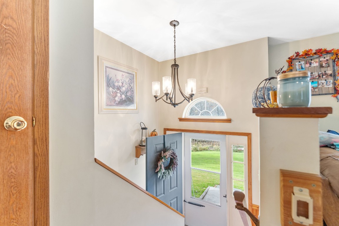 888 Valley Road Montrose, PA 18801 - Photo 8 of 31 Gallery Image 8