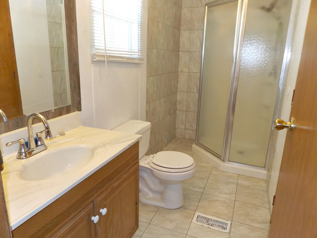 191 Cash Hollow Road Elizabethton, TN 37643 - Photo 15 of 21 DSCF09099999