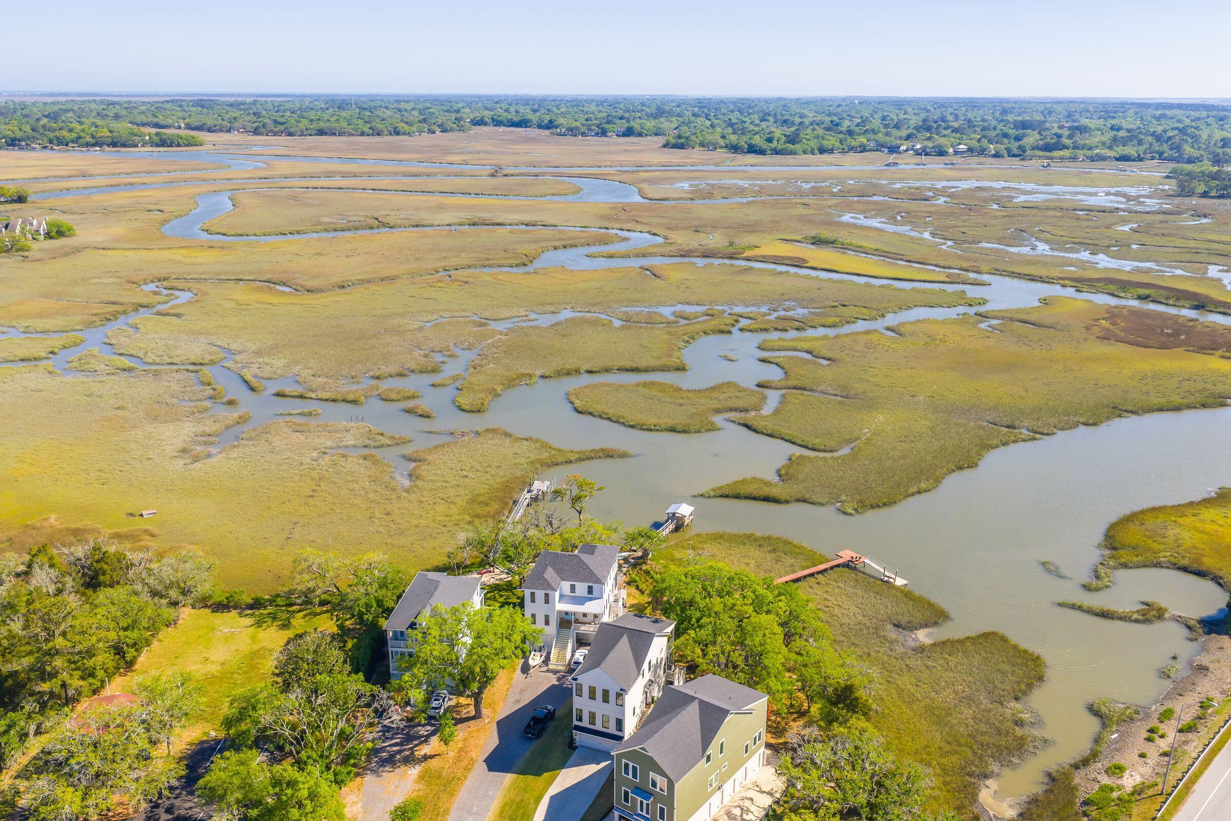 1395 Harbor View Road Charleston, SC 29412 - Photo 1 of 4 1395HarborViewRd-KeenEyeMarketing-108