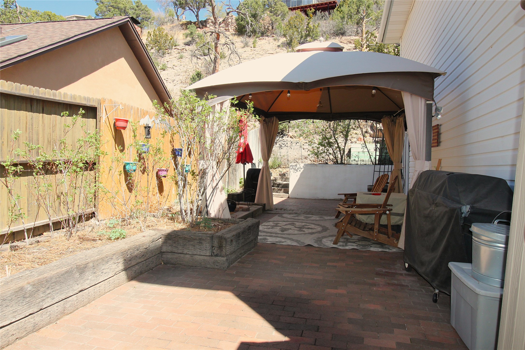 1346 Big Rock Loop Los Alamos, NM 87544 - Photo 35 of 38 Patio