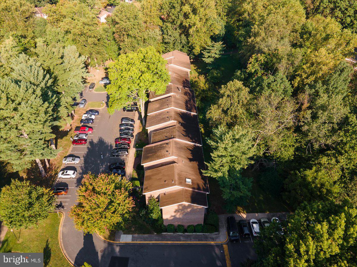 1418 Northgate Square Reston, VA 20190 - Photo 25 of 27