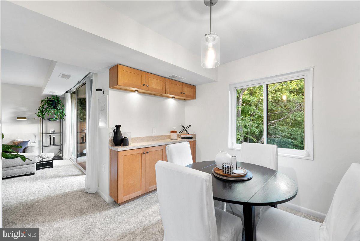 1418 Northgate Square Reston, VA 20190 - Photo 5 of 27