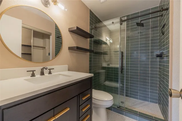 $1,600 | 1411 Gracy Farms Lane, Unit 121, Austin, TX 78758