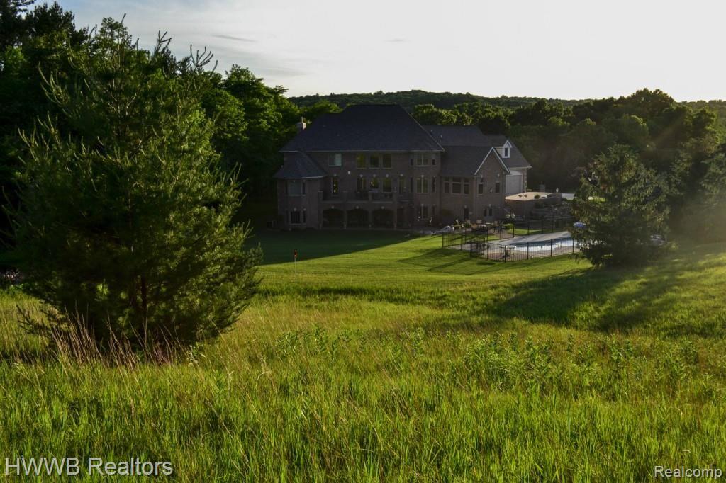 5555 North Livernois Road Rochester, MI 48306 - Photo 58 of 99 The most amazing view