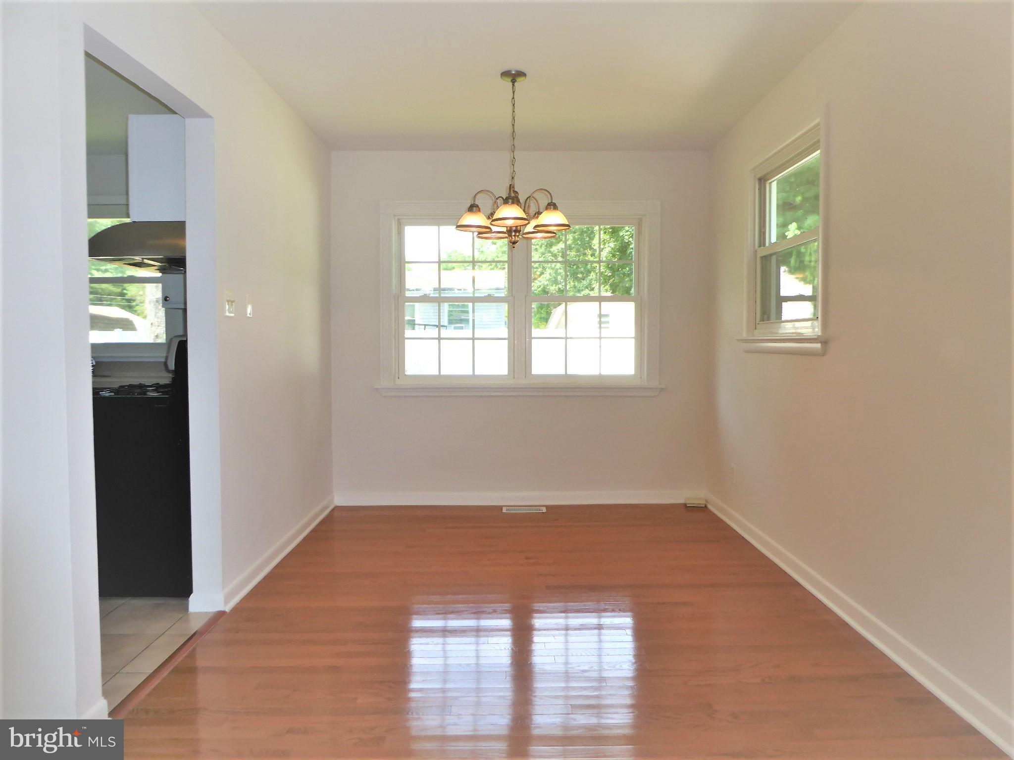 13 Overton Road Hamilton, NJ 08690 - Photo 5 of 20