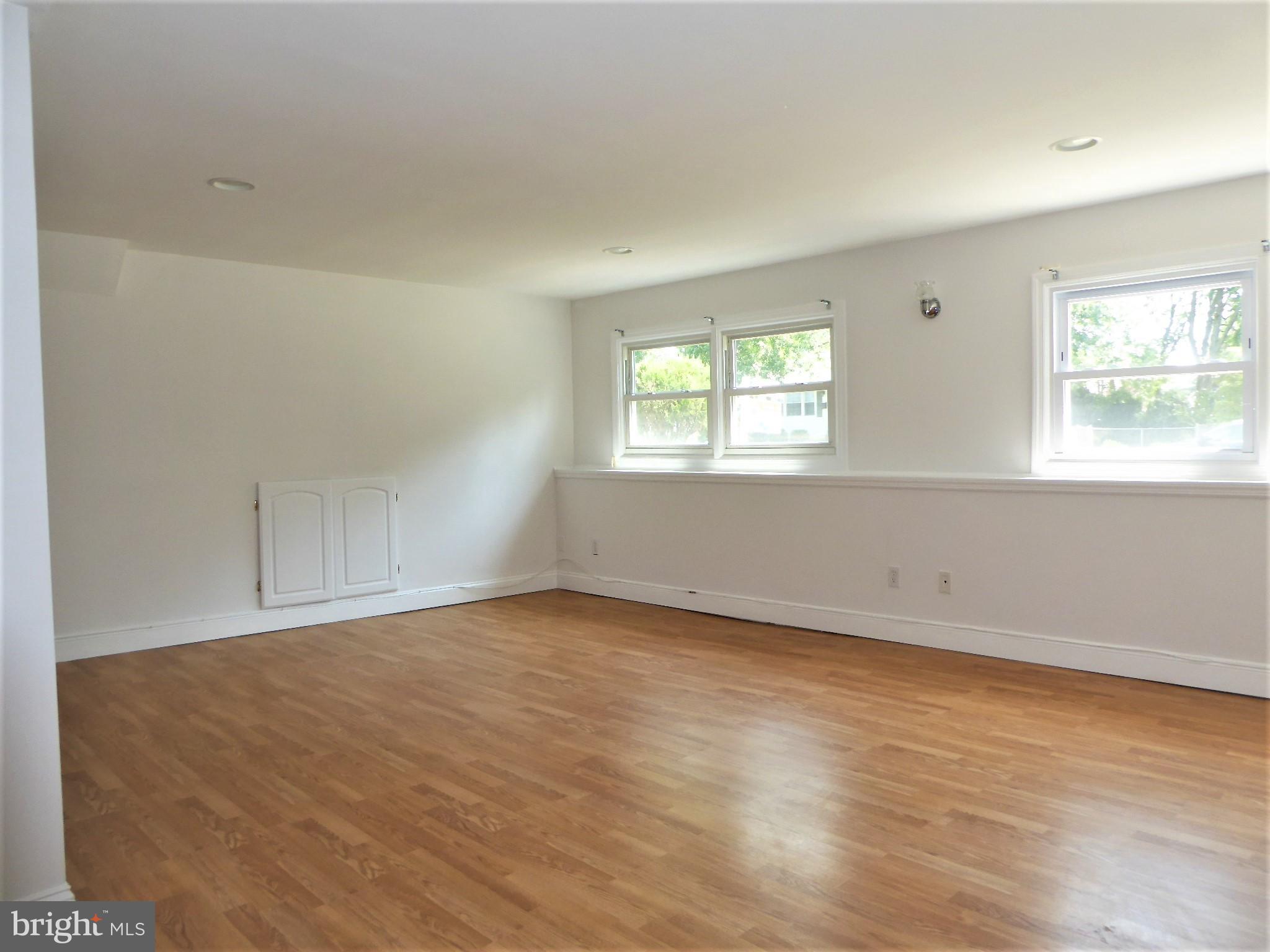 13 Overton Road Hamilton, NJ 08690 - Photo 10 of 20