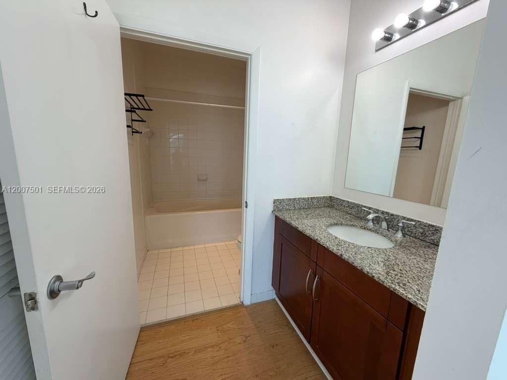 7275 Southwest 90th Street, Unit C719 Miami, FL 33156 - Photo 17 of 27