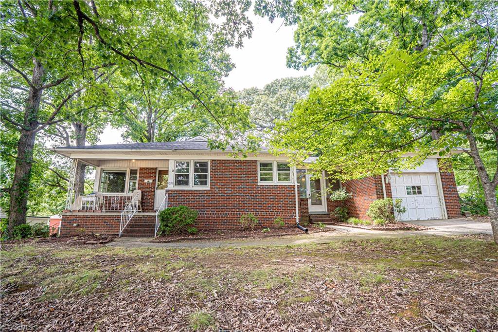 1022 Shamrock Road Asheboro, NC 27203 - Photo 1 of 20 Gallery Image 1