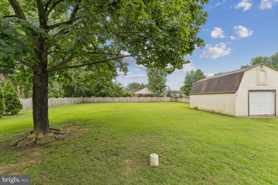 5 Brookfield Road Pasadena, MD 21122 - Photo 26 of 34 a view of outdoor space and yard